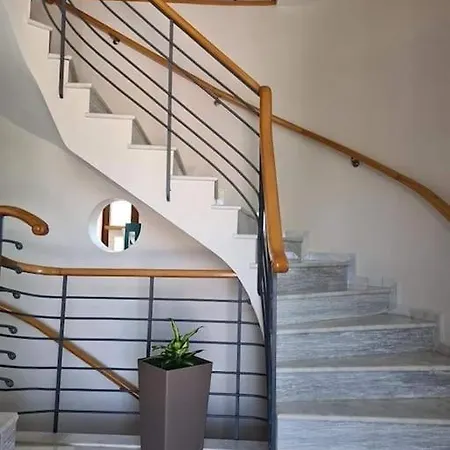 Sobre - Spacious And Comfortable. Villa Kounoupidhianá