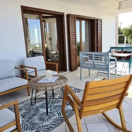 Sobre - Spacious And Comfortable. Villa *